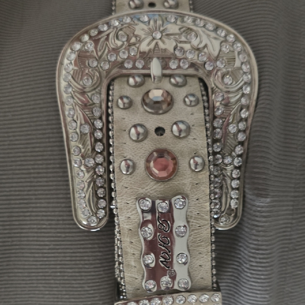 Brighton White and Silver Embellished Belt - Picture 6 of 7